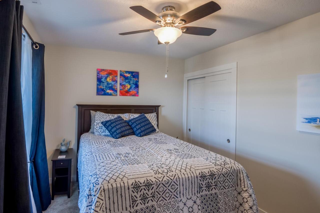 Oceanview Townhome - Pet Friendly - Sleeps 6 - King Depoe Bay Ngoại thất bức ảnh